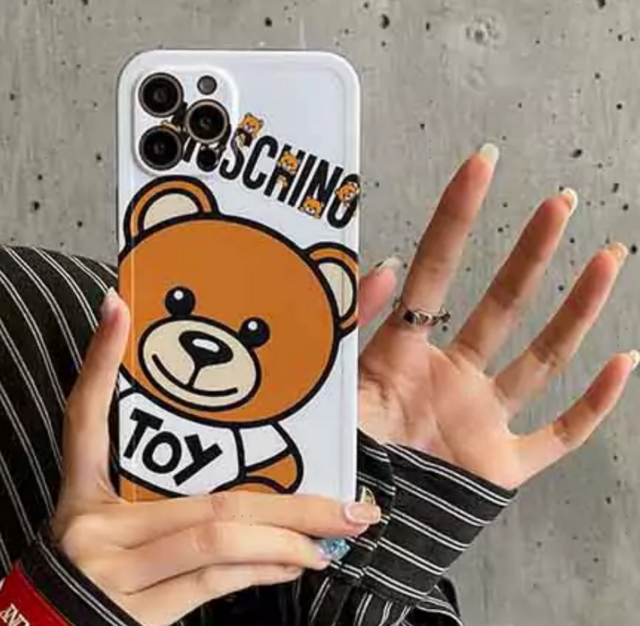 モスキーノ iphone 16 スマホケース モスキーノ iPhone 15